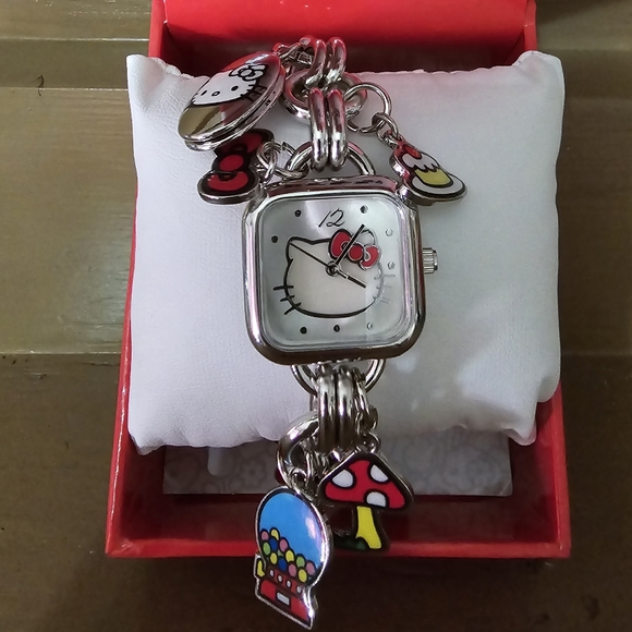 Hello Kitty Accessories - Hello Kitty Charm Watch